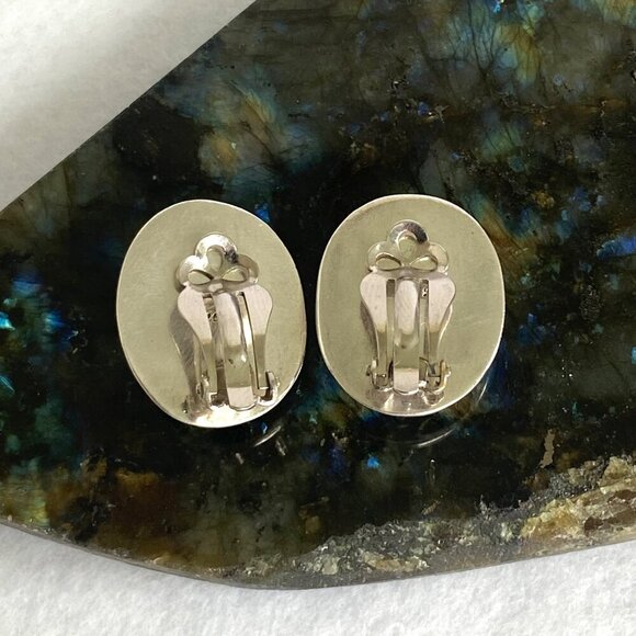 VTG Sterling Silver 925 Mexico Heavy Oval Bezel Set Black Onyx Clip On Earrings - Picture 5 of 15